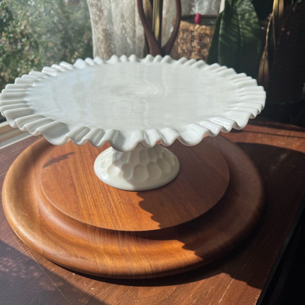 Fenton Thumbprint Milk Glass Wedding Cake Stand 1940